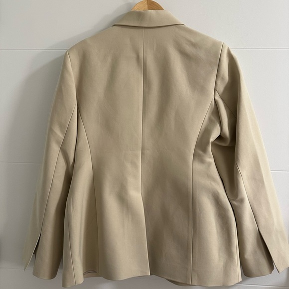 THE FRANKIE SHOP COLETTE HOURGLASS BLAZER - BEIGE M/L, NWT - Picture 7 of 15